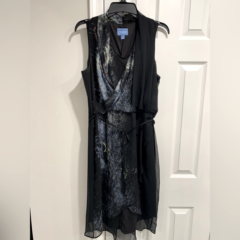 Ladies Vera Wang high/low dress, fully lined, black/blue, size Lg